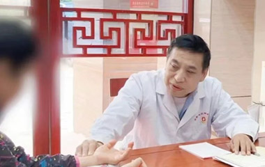 【2025年-5月总结】永久记录珍藏——秦旭东院长诊室里印象深刻的抗癌患者身影与难忘瞬间！